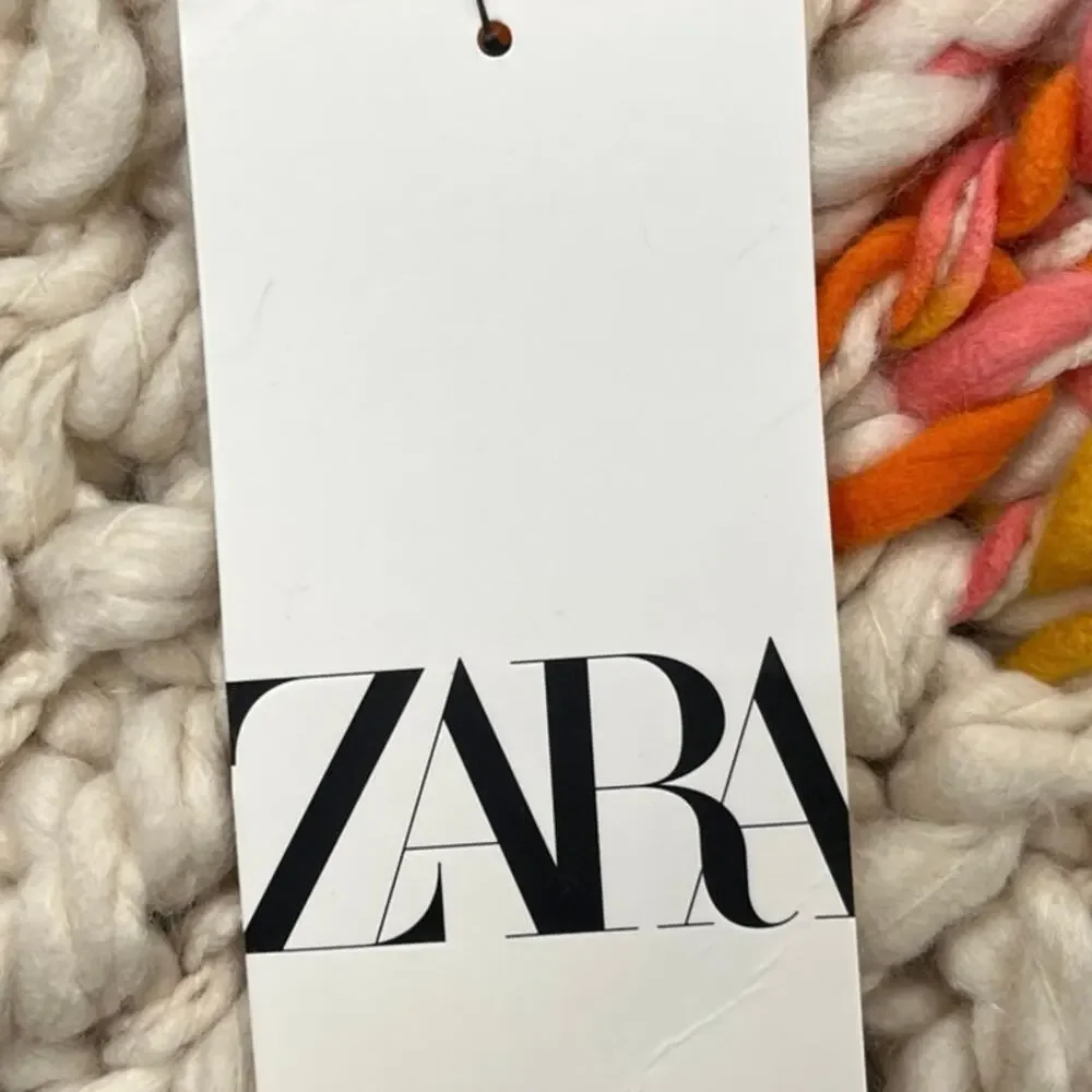 NEW Zara Cream Green Orange Crochet Chunky Knit Fringe Hem Boho Neck Scarf Sz M